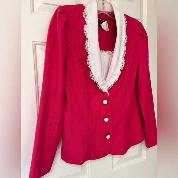 Vintage 80s 90s Hot Pink Blazer with Lace Collar - Picture 4 of 15